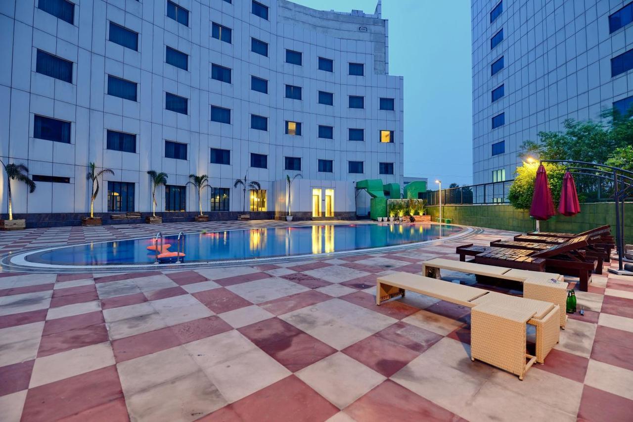 Hotel Misaki Manesar Gurgaon Exterior photo