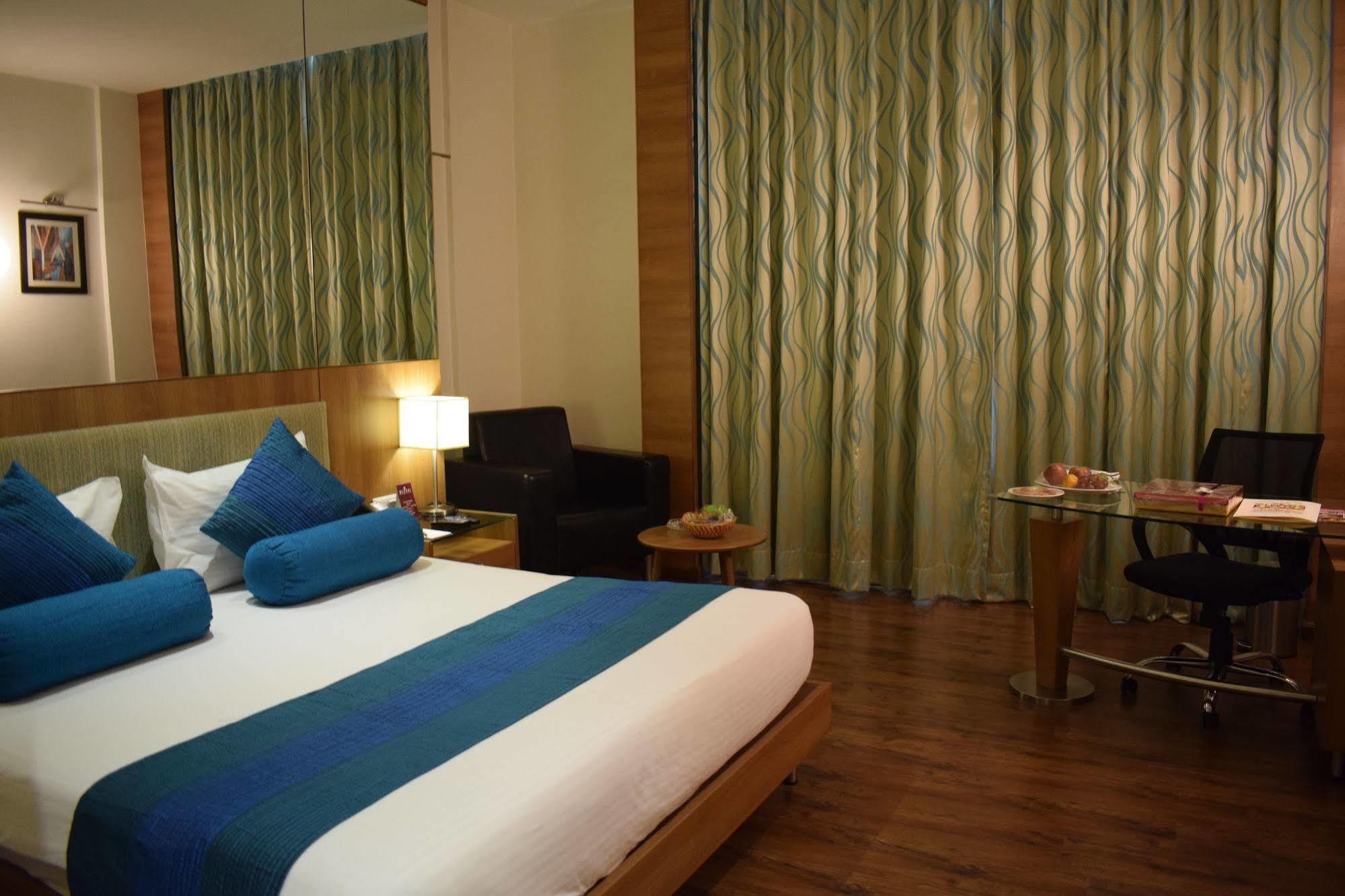 Hotel Misaki Manesar Gurgaon Exterior photo